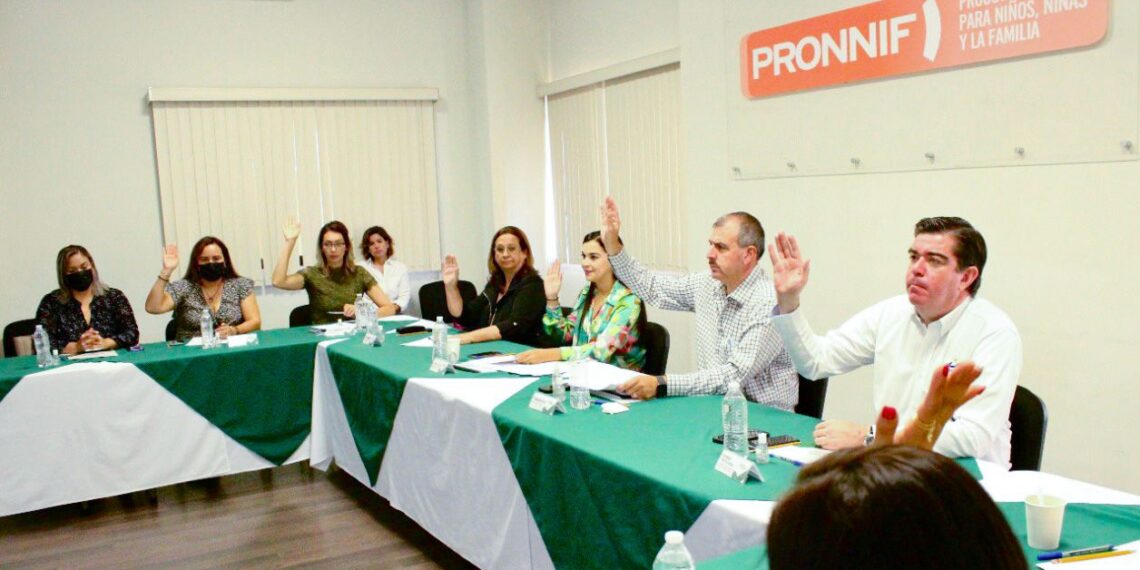 SESIONA CONSEJO TÉCNICO DE COAHUILA: ADOLESCENTES BUSCAN SER ADOPTADOS