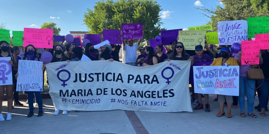 Mujeres denuncian que fueron violentadas por Policía Municipal en marcha por Angie