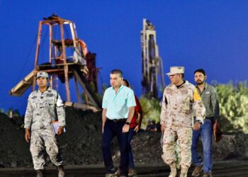 ACCIONES CONJUNTAS PARA EL RESCATE DE MINEROS