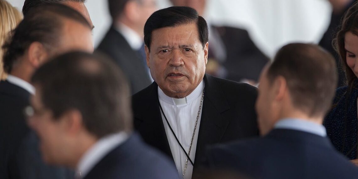 Investigación del FBI asocia a Norberto Rivera en presunto lavado de dinero