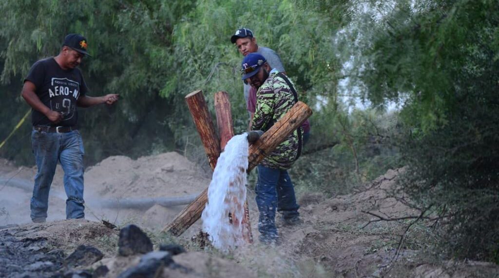 SIGUE LLEGANDO EQUIPO Y TECNOLOGÍA DE PUNTA PARA RESCATE DE MINEROS