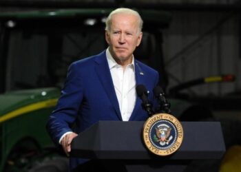 Biden pone fin a Programa «Quédate en México»
