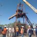 Buzo de Sedena entra a pozo carbonero de Sabinas, Coahuila,  donde permanecen atrapados 10 mineros