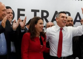 Asegura Rubén Moreira que los diputados del PRI respaldan a «Alito» y  Carolina Viggiano para que continúen al frente del partido