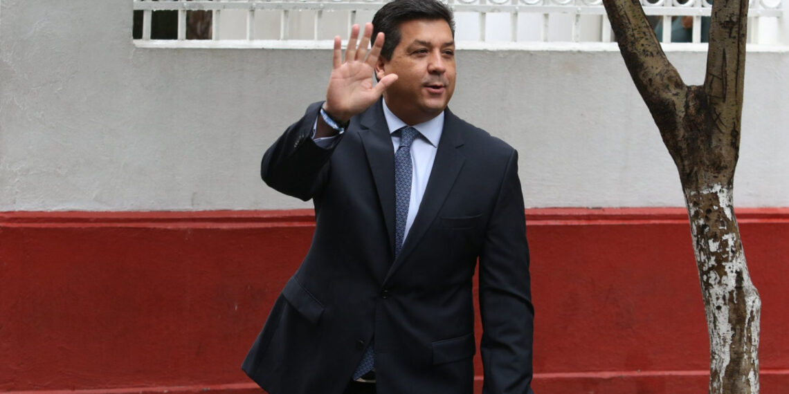 Se va Cabeza de Vaca del Gobierno de Tamaulipas, entre acusaciones de delicuencia organizada y corrupción