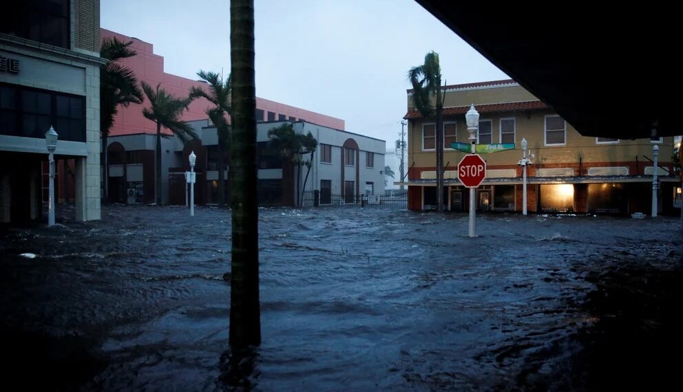 Catástrofe en Florida por paso del huracán Ian