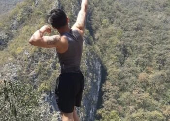 Se suicida joven ingeniero de Nuevo León;  después de anunciarlo en Instagram
