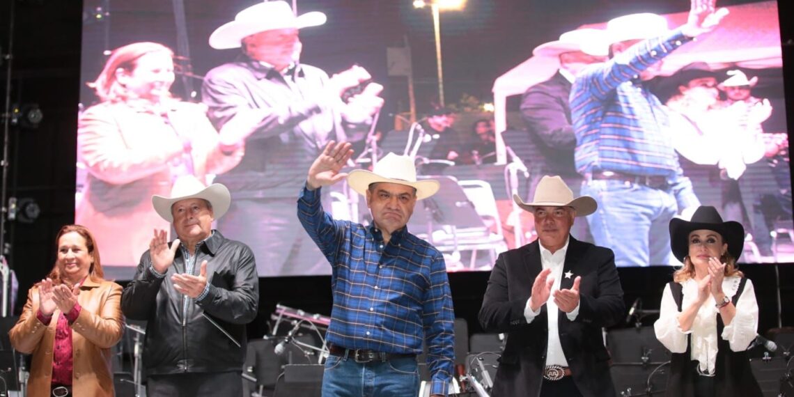 INAUGURAN MIGUEL RIQUELME Y JOSÉ MARÍA FRAUSTRO EL RODEO SALTILLO EXPOGAN & FEST 2022