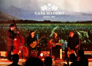 Natalia Lafourcade; De ambientalista a imagen de casa Madero en medio de protestas por consumo excesivo de agua en Coahuila