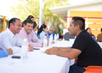 OFRECEN BRIGADA CONTIGO Y CON TODO EN LA COLONIA 28 DE JUNIO;  EL ALCALDE EMILIO DE HOYOS MONTEMAYOR  ATIENDE A CIUDADANOS EN AUDIENCIA
