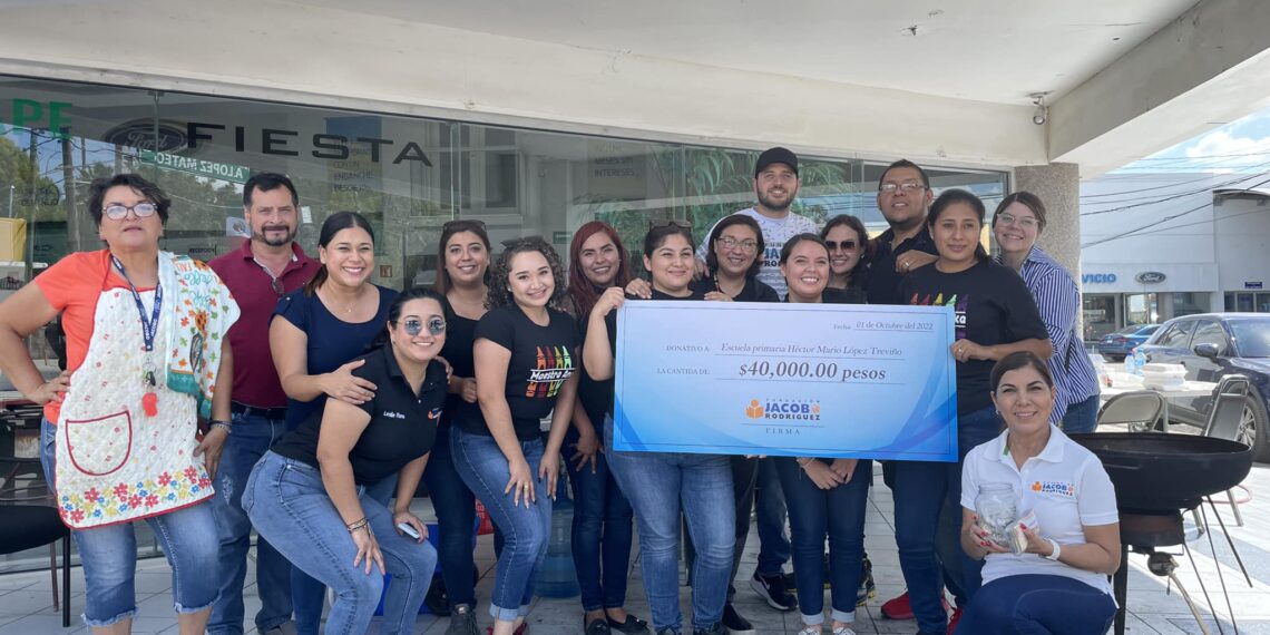 Reúne Jacobo Rodríguez 40 mil pesos para rehabilitación de escuela primaria