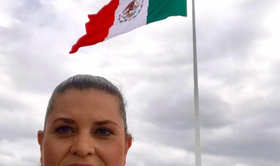 Exhibe Ñeca Muñoz que desde pasada administración solicitó reparación de puente de Villa de Fuente y no fue escuchada; hoy está colapsado