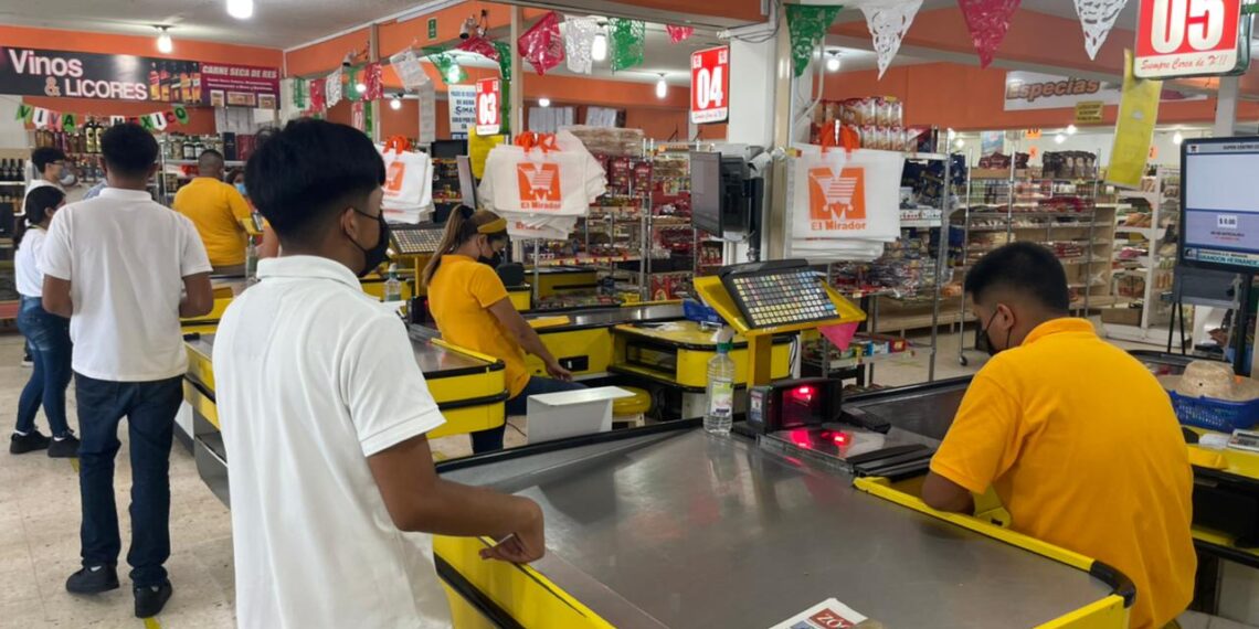Supermercados locales con mejor servicio que cadenas nacionales en Piedras Negras