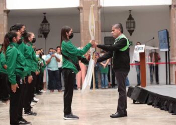 RECONOCE MARS A LA COMUNIDAD DEPORTIVA DE COAHUILA