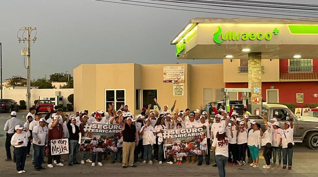 Se manifiestan en Piedras Negras a convocatoria de RMB