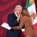 Entre aplausos deja Tatiana Clouthier la Secretaría de Economía