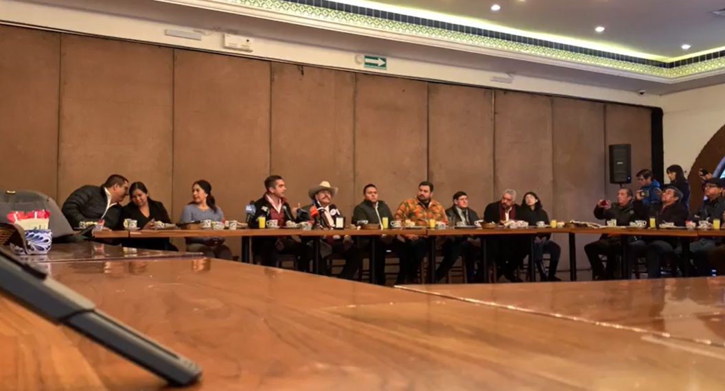 Guadiana y Luis Fernando Salazar pactan unidad ante proceso interno de MORENA