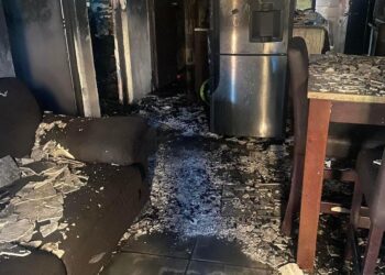 Ciudadanos de Piedras Negras convocan a apoyar familia que perdió su casa en incendio
