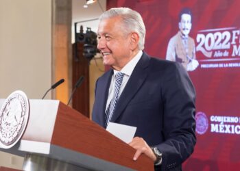 «Ricardo Mejía Berdeja es de los mejores servidores públicos»: AMLO