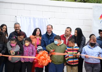 ALCALDE EMILIO DE HOYOS, ENTREGÓ OBRA DE BARDA PERIMETRAL  AL CAM 21, CÓMO NUNCA EL APOYO AL ÁMBITO EDUCATIVO EN ACUÑA