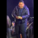 Alcalde de San Juan de Sabinas lo hizo nuevamente; regala «bolo» de billetes a invitados