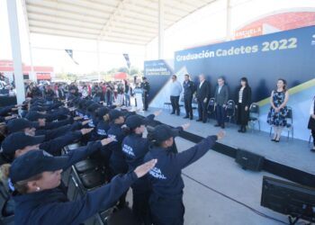 SE GRADÚAN CADETES DE LA ACADEMIA DE POLICÍA DE SALTILLO; ENTREGA MARS 10 PATRULLAS