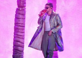AMLO pide a Bad Bunny concierto gratis en el Zócalo por fraude de Ticketmaster a miles de jóvenes
