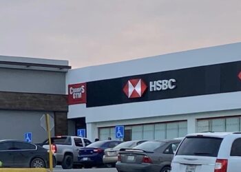 #Inseguridad: Asaltan a ciudadano al salir del banco HSBC de Plaza Innova