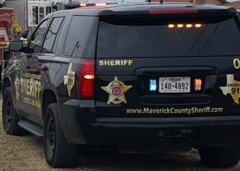Encuentran hombre con disparo en la cabeza en Eagle Pass