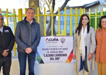 ALCALDE EMILIO DE HOYOS MONTEMAYOR ENTREGÓ OBRA  DE REMODELACIÓN DE EXPLANADA EN EL JARDÍN DE NIÑOS  PRESIDENTE LÁZARO CÁRDENAS DEL RÍO