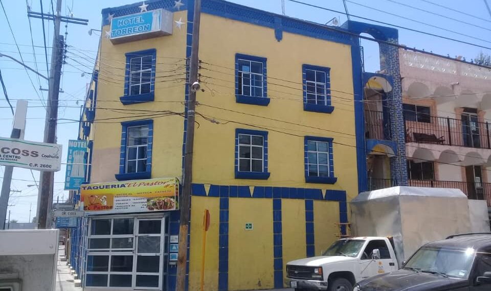 Balean a migrante en Hotel de Zona Centro