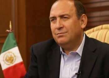 «Los teatros que hace Mejía le sirven para posicionarse»: Asegura Rubén Moreira