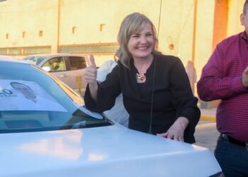 Alcaldesa Norma Treviño realiza proselitismo en horario laboral