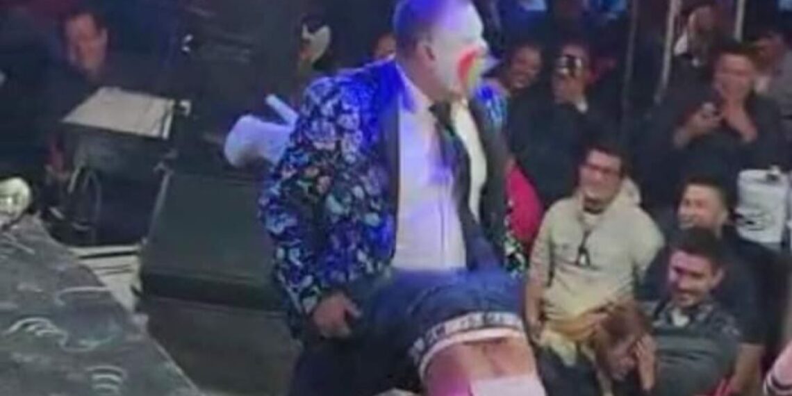 Mujer nigropetense se viraliza por perreo con comediante