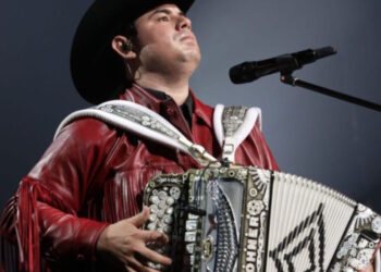 Desmienten secuestro del cantante Alfredo Olivas