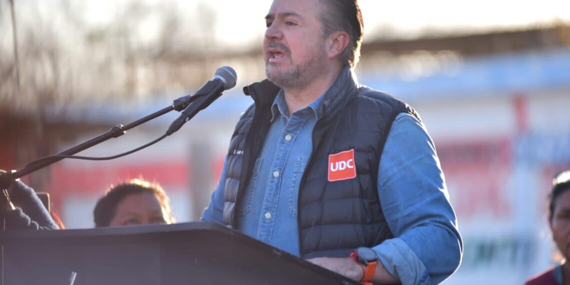 Pide Lenin a Mejía y Guadiana declinar a su favor