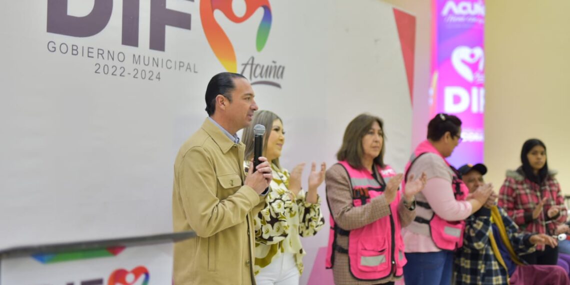 PARA FACILITAR LA MOVILIDAD DE 31 PERSONAS CON DISCAPACIDAD MOTRIZ LES DOTÓ EL SISTEMA DIF DE CARRITOS PET