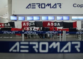 Dueños de AEROMAR huyen de México en plena crisis
