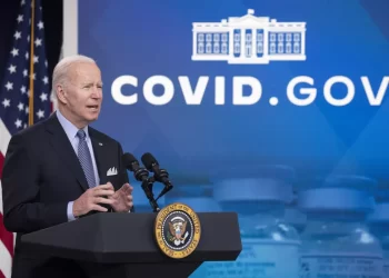Prevé Biden poner fin a Título 42 el próximo mes de mayo