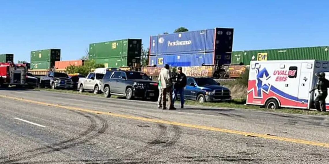 Tragedia migrante en Uvalde: 2 muertos y 10 sofocados en un tren