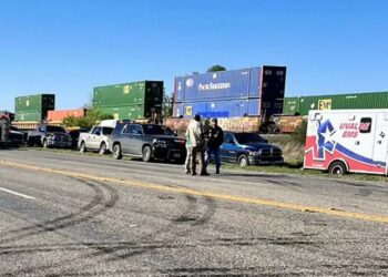 Tragedia migrante en Uvalde: 2 muertos y 10 sofocados en un tren