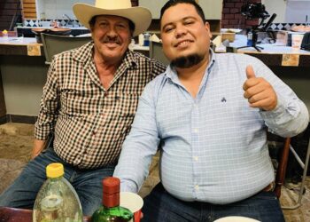 “¡Hay disculpen el antojo raza!”: Mayito confirma al “Arriero” para Cazuelazo en Sabinas