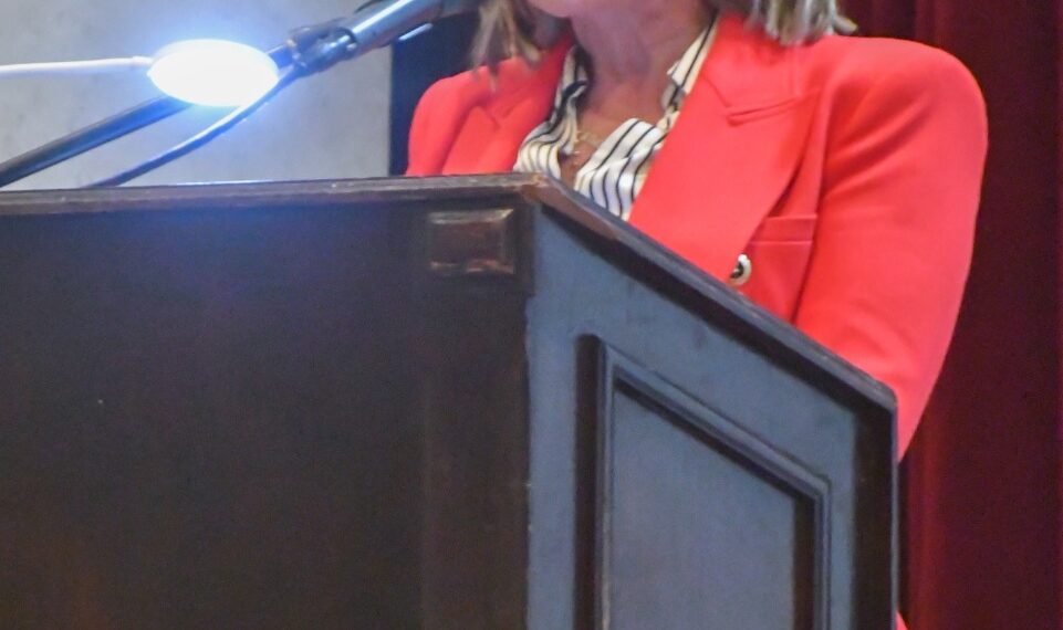 Afirma Norma Treviño que costará 12 MDP arreglar campo de la Macro destruido por Mpio con juegos mecánicos
