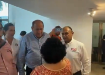 Llaman traidor a Rubén Moreira y debaten sobre quién ganará Coahuila