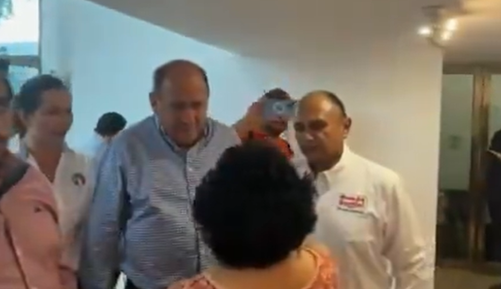 Llaman traidor a Rubén Moreira y debaten sobre quién ganará Coahuila