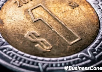 El súper peso lo hace de nuevo, llega a 17.98 este viernes