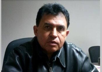 Debe Municipio atender colapso de drenaje antes de seguir invirtiendo en adornos:  Víctor García