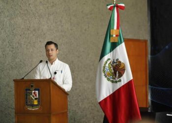 Adelanta Luis Donaldo Colosio que en 15 días hablará sobre sus aspiraciones presidenciales