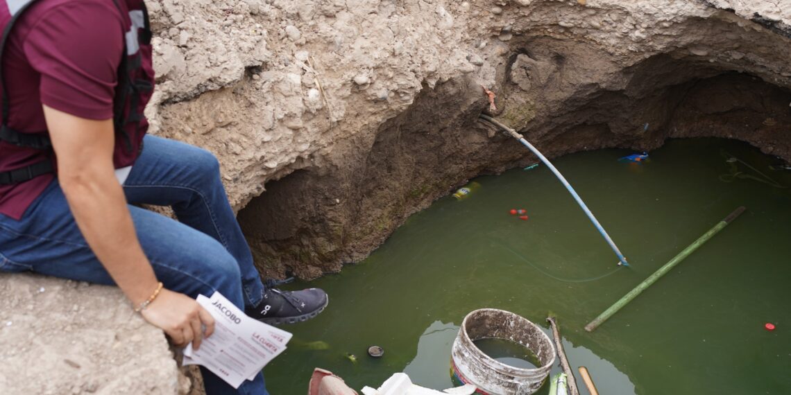 Exhibe Jacobo “cenotes” de SIMAS por drenaje colapsado