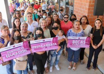 Mpio invita preparatoria abierta pero condiciona a beneficiaria a acudir a campañas del PRI